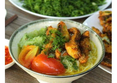 Bánh đa cá Hà Nội