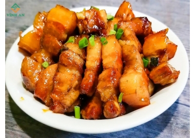 Ba chỉ Rang cháy cạnh