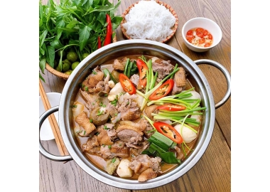 Lẩu vịt om sấu